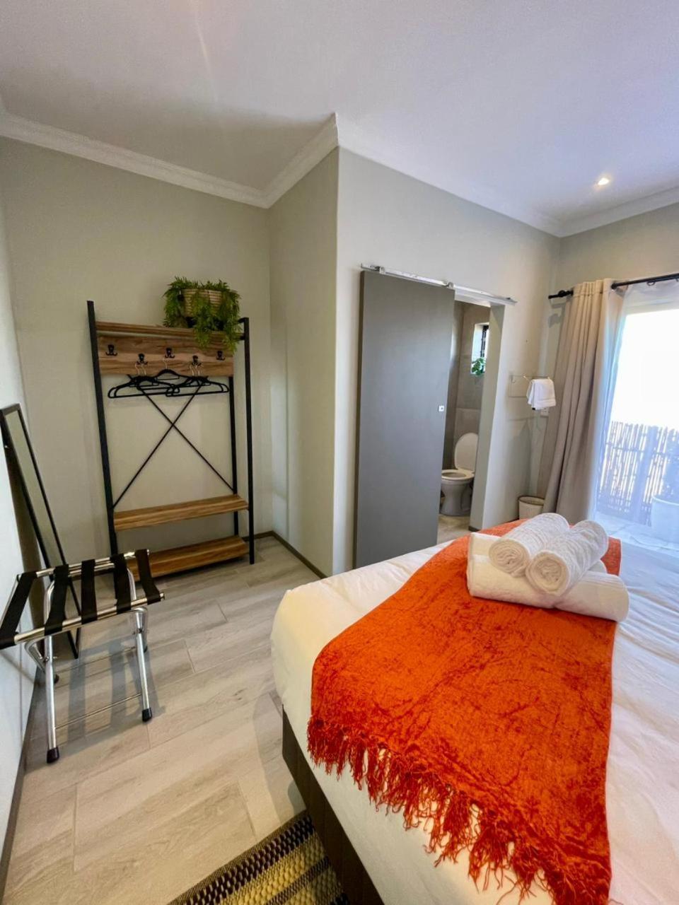 Ferienwohnung Tehillah On Boom Bothasig Exterior foto